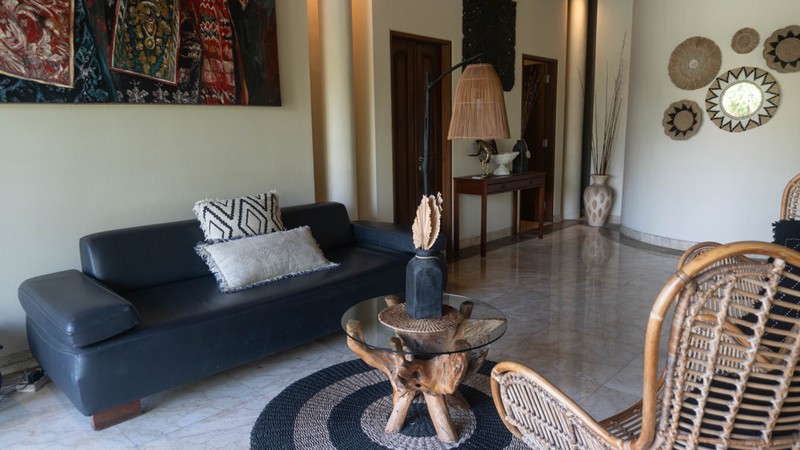 Leasehold - Tropical Estate with Huge Garden - Walking Distance to Berawa Beach, Canggu, Bali