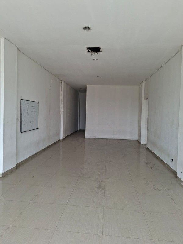 Ruko Siap Pakai Di Jl Ceger Raya, Jurang Mangu Timur Tangerang Selatan