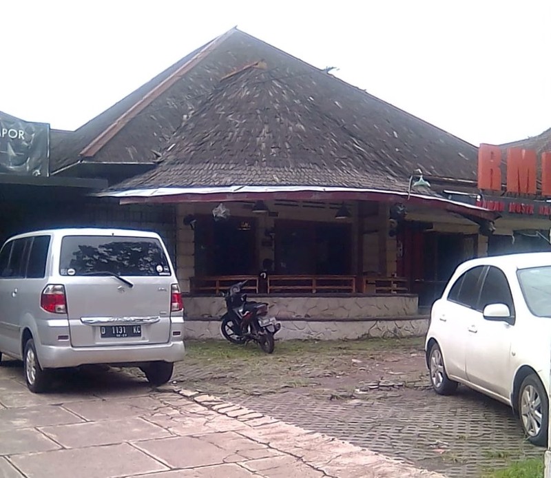 Rumah Bagus Di Jl Supratman Bandung Weran Bandung Jawa Barat