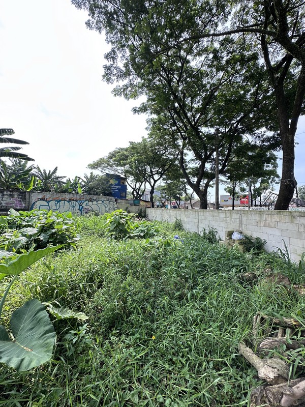 Lokasi sangat strategis hanya 2 menit atau 800 meter dari tol BSD/pintu tol Serpong BSD City