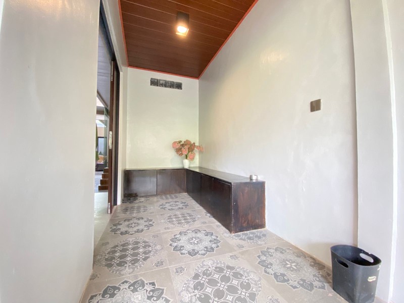 Cinere Estate Luas 180 High Ceiling 2 Lantai Siap Huni