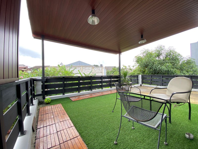 Cinere Estate Luas 180 High Ceiling 2 Lantai Siap Huni