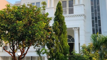 Jual Rumah Villa Bukit Regensi Pakuwon Indah Surabaya