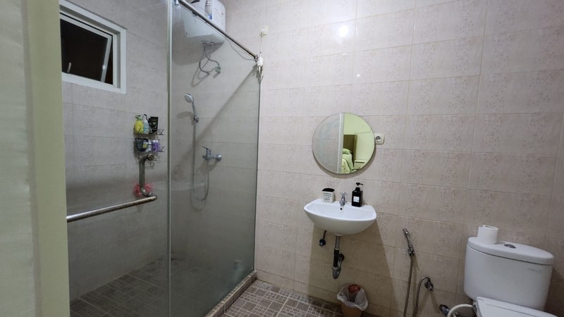 Jual Rumah Villa Bukit Regensi Pakuwon Indah Surabaya