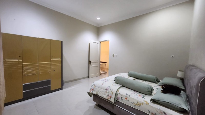 Jual Rumah Villa Bukit Regensi Pakuwon Indah Surabaya