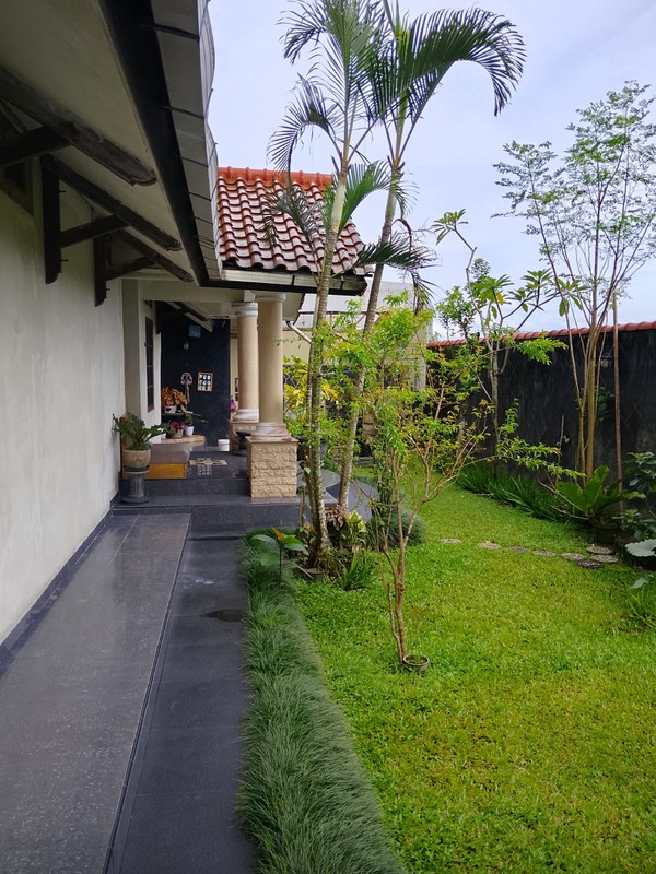 Investasi Strategis Rumah & Gudang Full Bangunan Dekat Terminal Secang Luas 1.000 Meter Persegi, Secang, Magelang