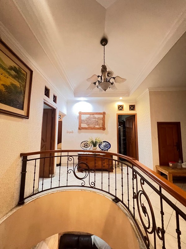 Rumah Bagus Siap Huni dan Lingkungan Asri di Puri Bintaro, Sektor 9