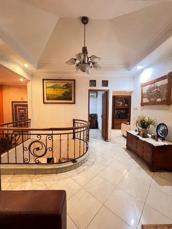 Rumah Bagus Siap Huni dan Lingkungan Asri di Puri Bintaro, Sektor 9