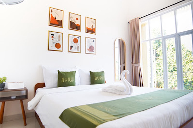 Dijual Villa Cantik 2 Lantai Selangkah ke SCH & Pemkab Sleman, Tridadi, Sleman