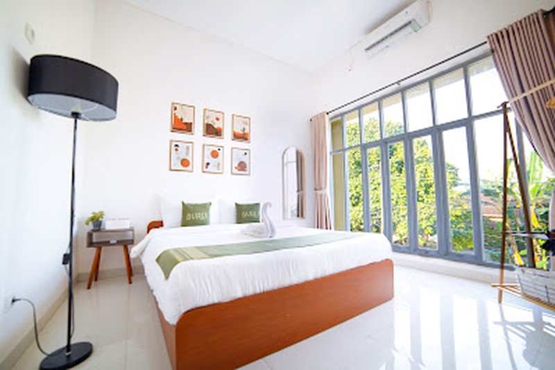 Dijual Villa Cantik 2 Lantai Selangkah ke SCH & Pemkab Sleman, Tridadi, Sleman