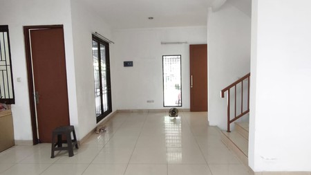 Rumah Bagus,nyaman di Graha Raya