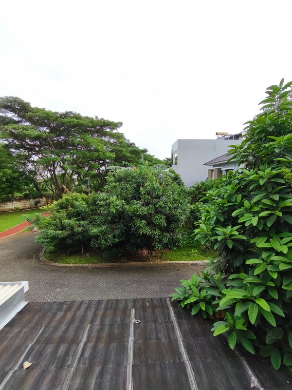 Rumah Bagus,nyaman di Graha Raya