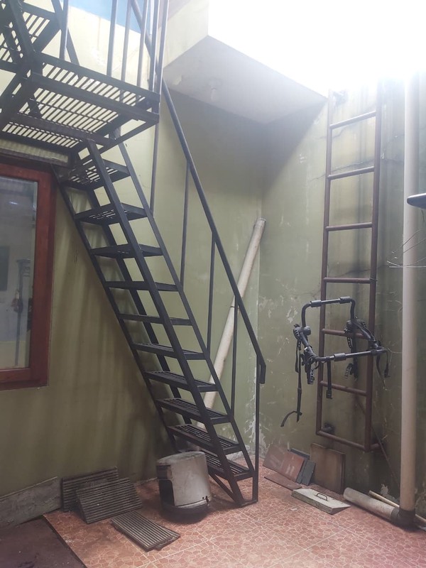 Rumah Keluarga Nyaman 1 Lantai SHM - Lokasi Premium