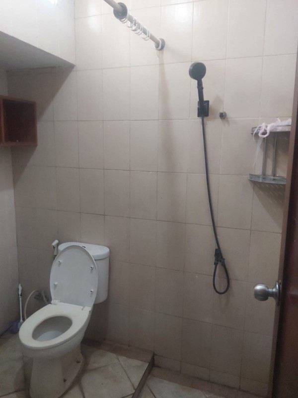 Rumah Keluarga Nyaman 1 Lantai SHM - Lokasi Premium