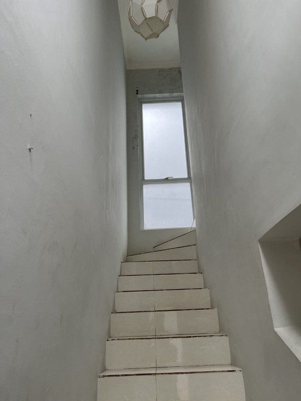 Rumah 2 lantai Dijual Cepat Cluster Ayna Residence Graha Raya Bintaro, Tangerang Selatan