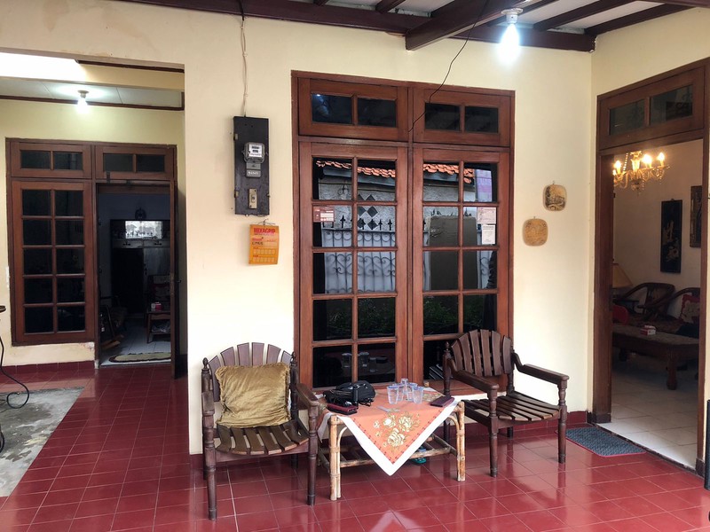 Rumah Termurah Samping Taman di Tebet Timur Jakarta Selatan