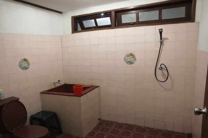 Rumah Termurah Samping Taman di Tebet Timur Jakarta Selatan