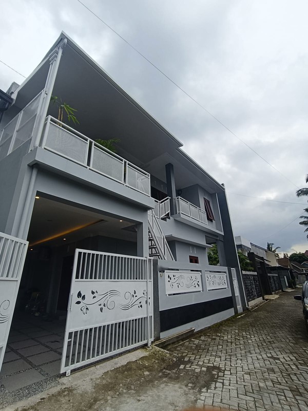 Rumah Fully Furnished di Mertoyudan Dekat Akmil One Gate System Dengan View Gunung Sumbing