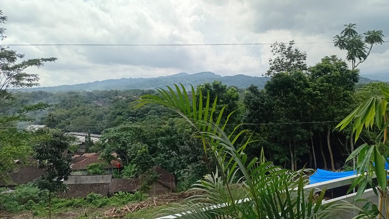 Rumah Fully Furnished di Mertoyudan Dekat Akmil One Gate System Dengan View Gunung Sumbing