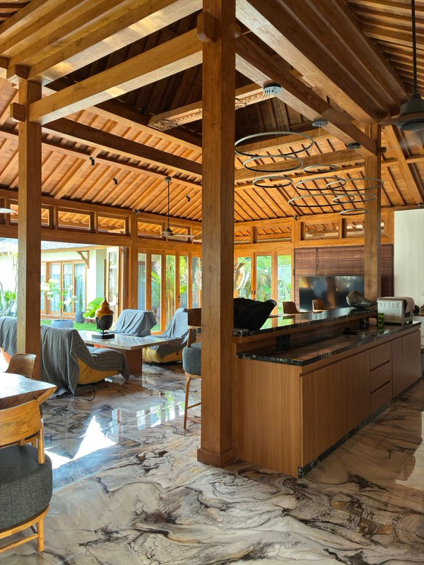 Life Style Luxurious  Joglo Villa Freehold In Great Location Ungasan Bali