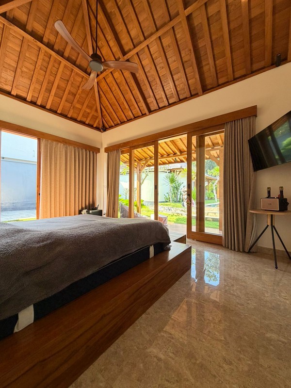 Life Style Luxurious  Joglo Villa Freehold In Great Location Ungasan Bali