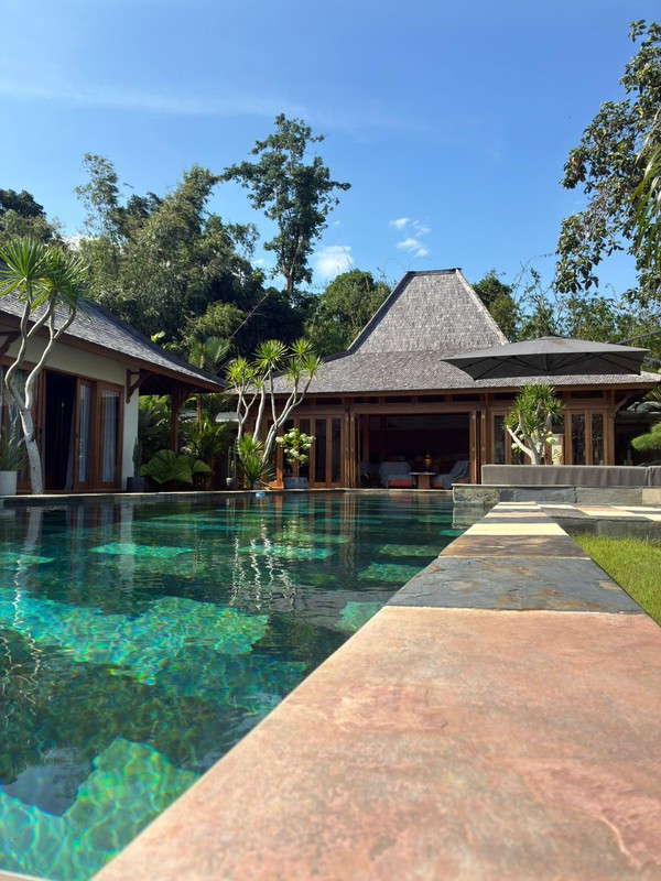 Life Style Luxurious Joglo Villa Freehold In Great Location Ungasan Bali