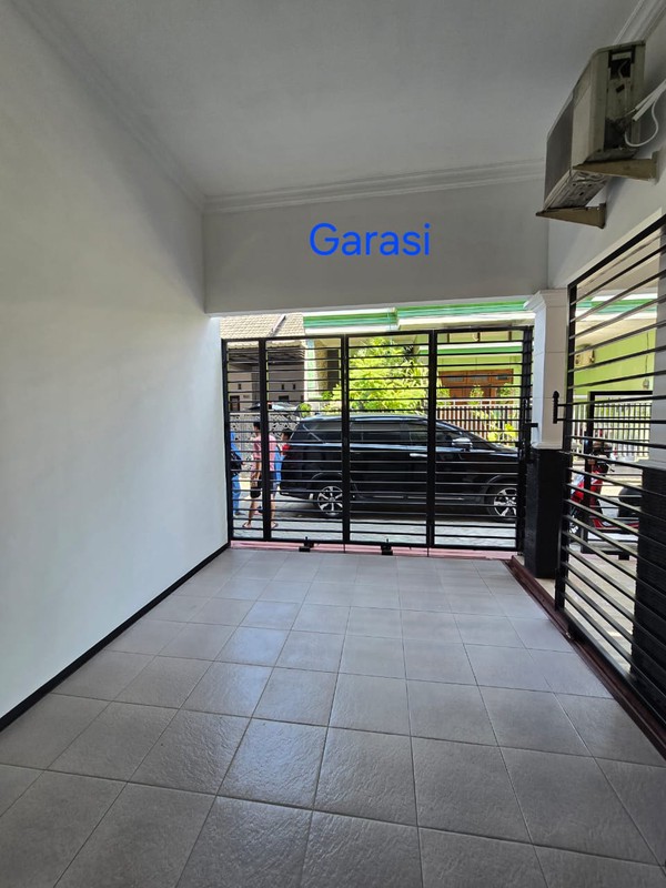 Dijual Rumah Mewah di Jambangan Tama Surabaya