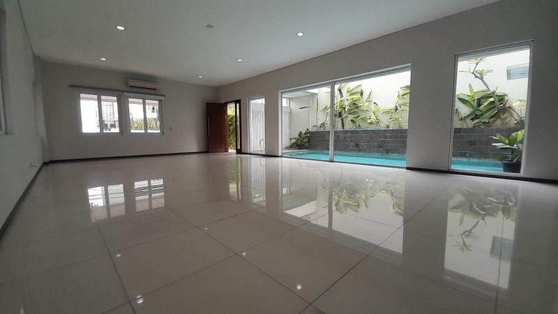 Rumah Disewakan di Jl. Cibulan Kebayoran Baru Jaksel