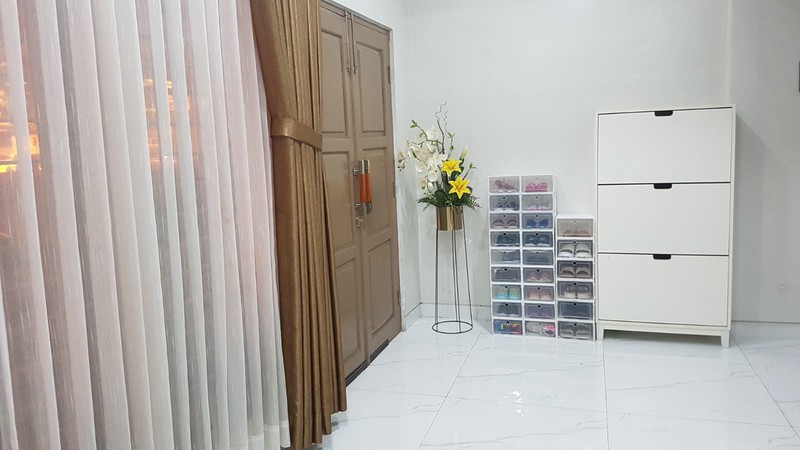 DI JUAL murah NYOP atau disewa Terletak di pinggir jalan raya (Jagakarsa - Cilandak KKO) 