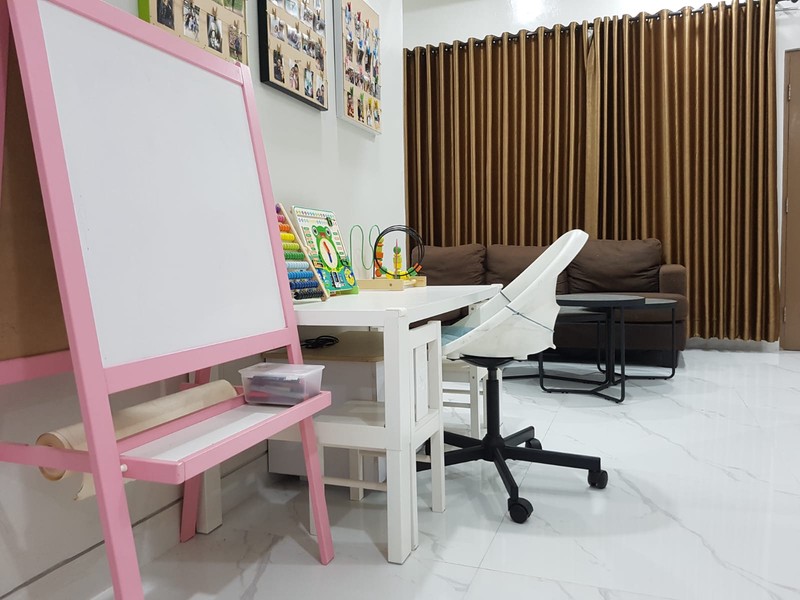 DI JUAL murah NYOP atau disewa Terletak di pinggir jalan raya (Jagakarsa - Cilandak KKO) 