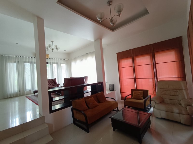 Dijual Rumah Mewah Lokasi Strategis Di Jl. Komp. Keuangan, Tebet, Jakarta Selatan