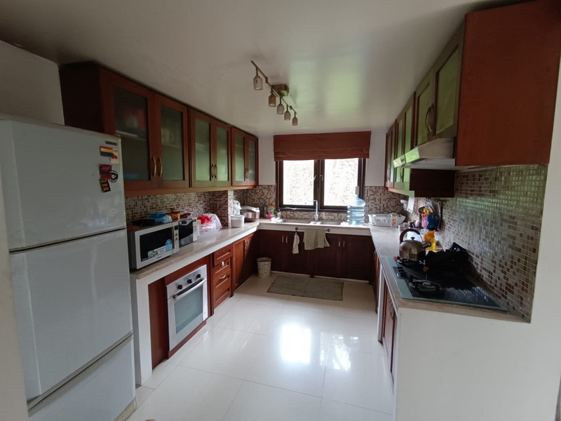 Dijual Rumah Mewah Lokasi Strategis Di Jl. Komp. Keuangan, Tebet, Jakarta Selatan