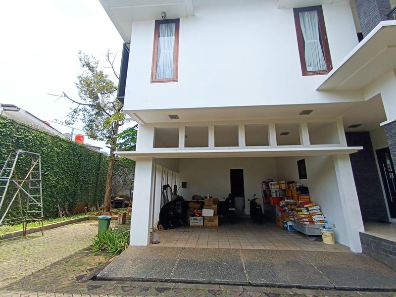 Dijual Rumah Mewah Lokasi Strategis Di Jl. Komp. Keuangan, Tebet, Jakarta Selatan
