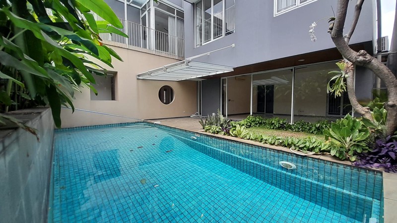 Rumah Disewakan di Jl. Ciawi Kebayoran Baru Jaksel