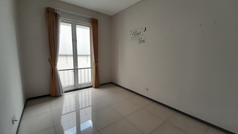 Rumah Disewakan di Jl. Ciniru Kebayoran Baru Jaksel