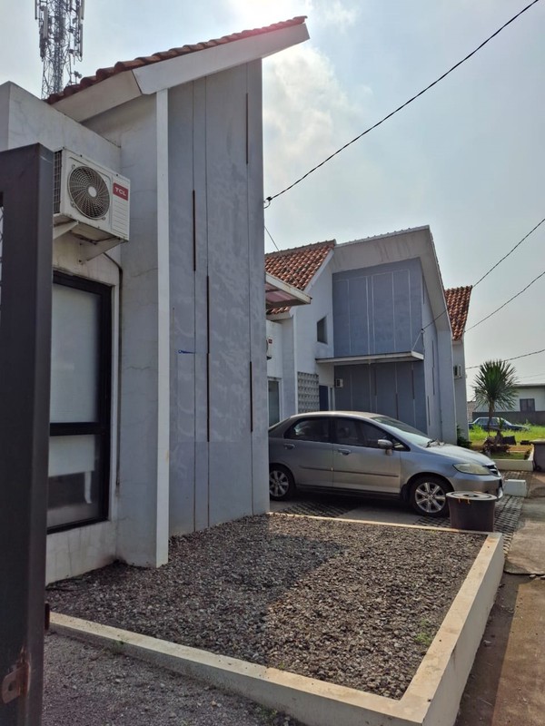 Dijual Town House Dalam Komplek Lokasi Strategis Di Bojongsari, Depok