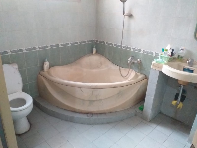 Rumah Siap Huni dengan Hunian Nyaman dan Asri @Bintaro