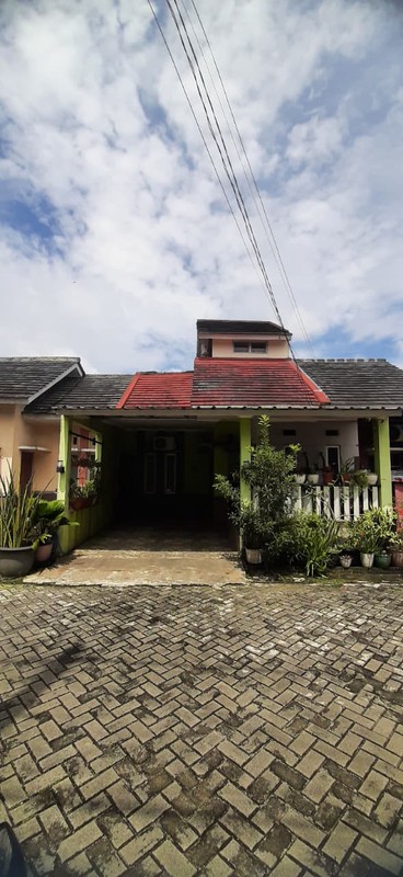 JARANG ADA RUMAH DEKAT JALAN UTAMA DI PAMULANG TANGSEL