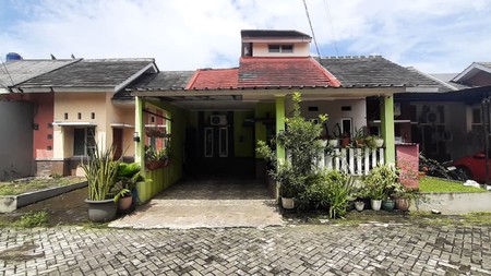 JARANG ADA RUMAH DEKAT JALAN UTAMA DI PAMULANG TANGSEL