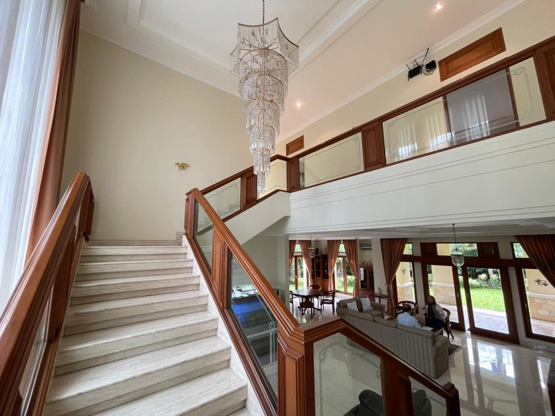 Rumah Mewah dan Asri di Tanjung Mas Dekat Aeon Mall