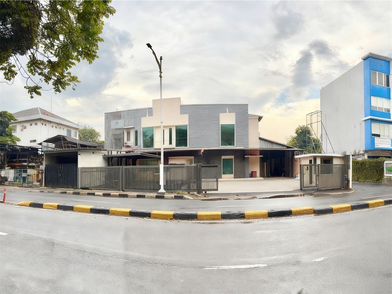 Disewakan Tempat Usaha - RUKO dipinggir jalan raya - Pasar Minggu, Jakarta Selatan