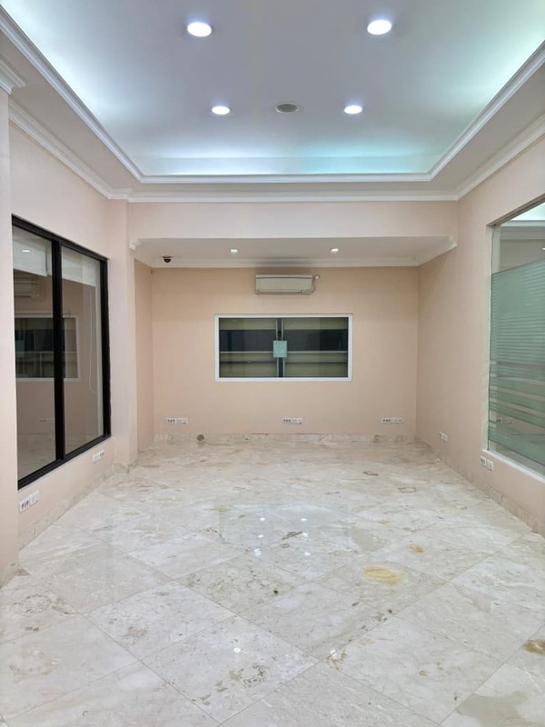 Disewakan Tempat Usaha - RUKO dipinggir jalan raya - Pasar Minggu, Jakarta Selatan