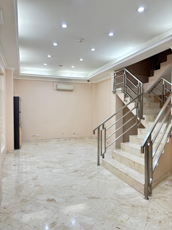 Disewakan Tempat Usaha - RUKO dipinggir jalan raya - Pasar Minggu, Jakarta Selatan