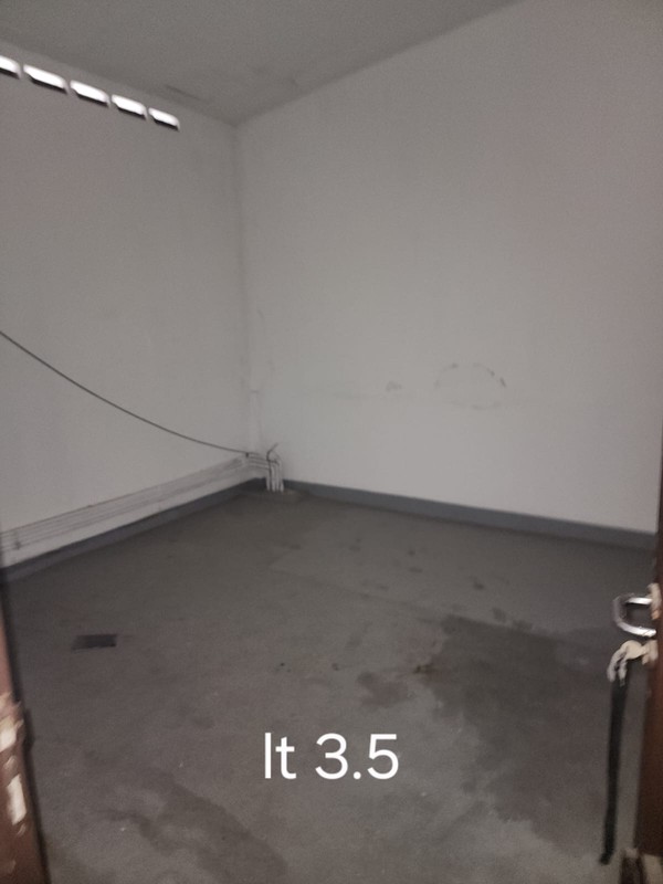 Ruko di Mainroad Mekar Wangi 3,5 Lantai Bandung