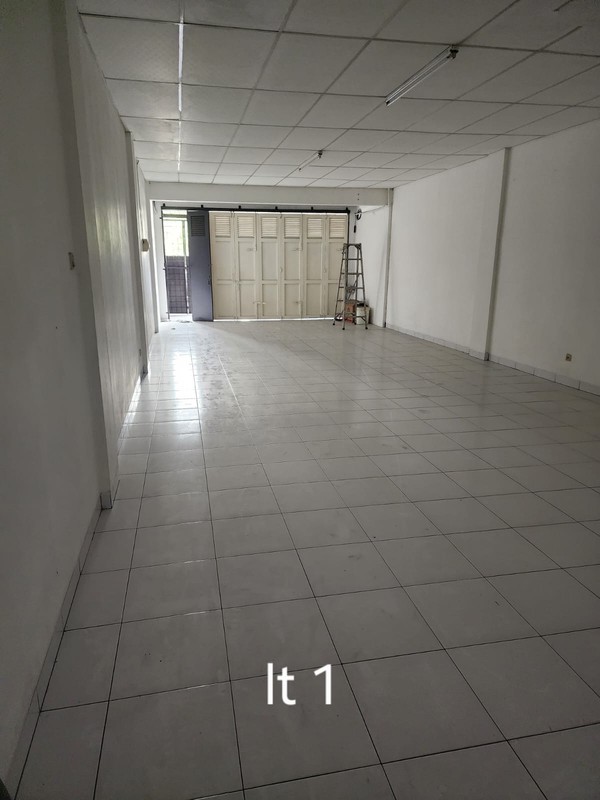 Ruko di Mainroad Mekar Wangi 3,5 Lantai Bandung