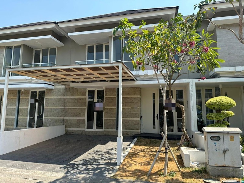 Jual Rumah Baru Gress The Greenlake Citraland Surabaya