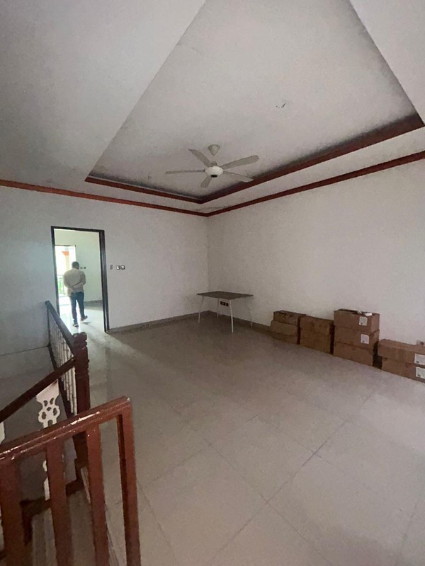 Rumah 2 Lantai Strategis di Jl. Malabar, Guntur - Area Premium Setiabudi!
