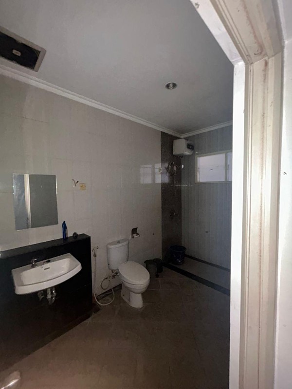 Rumah 2 Lantai Strategis di Jl. Malabar, Guntur - Area Premium Setiabudi!