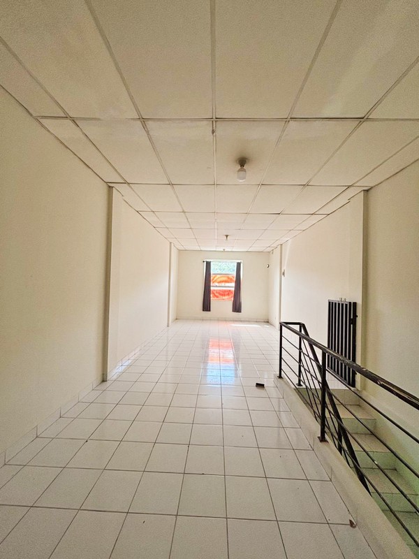Ruko 2 Lantai siap huni di Pasar Modern 8 Alam Sutera