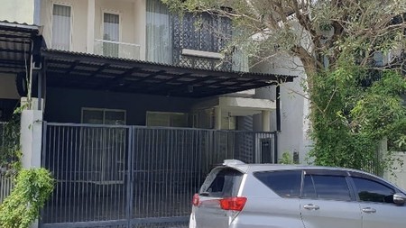 Dijual Rumah 2 lantai di Alam Galaxy Surabaya